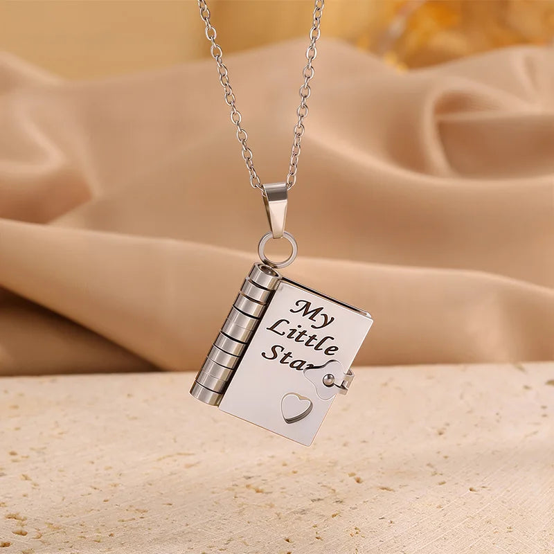My Little Star openable book necklace — for daughter with 6 engraved pages (9)