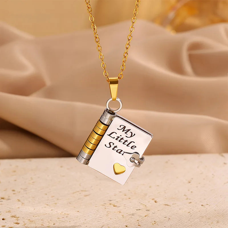 My Little Star openable book necklace — for daughter with 6 engraved pages (10)