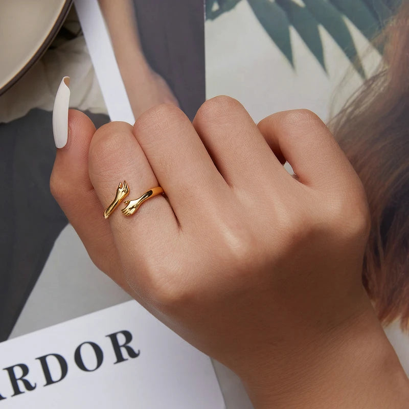The Hug Ring — 925 sterling silver adjustable ring with two hugging hands (12)