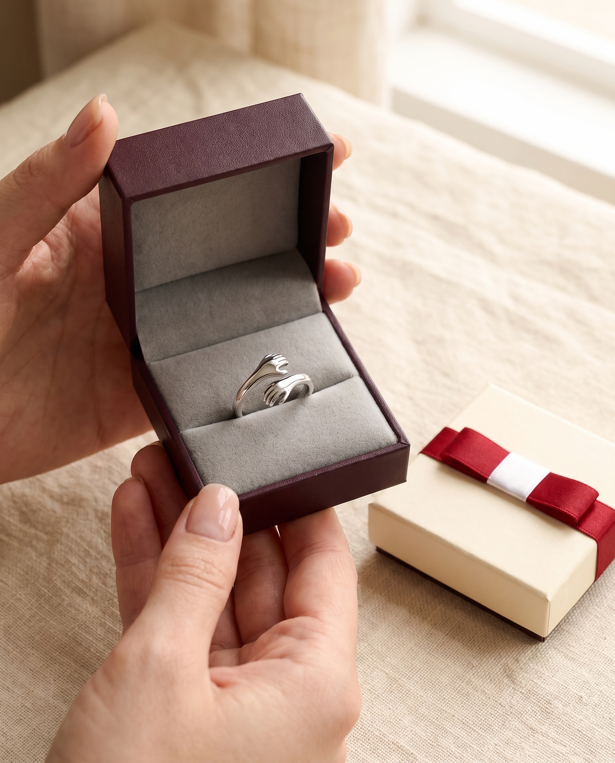 The Hug Ring